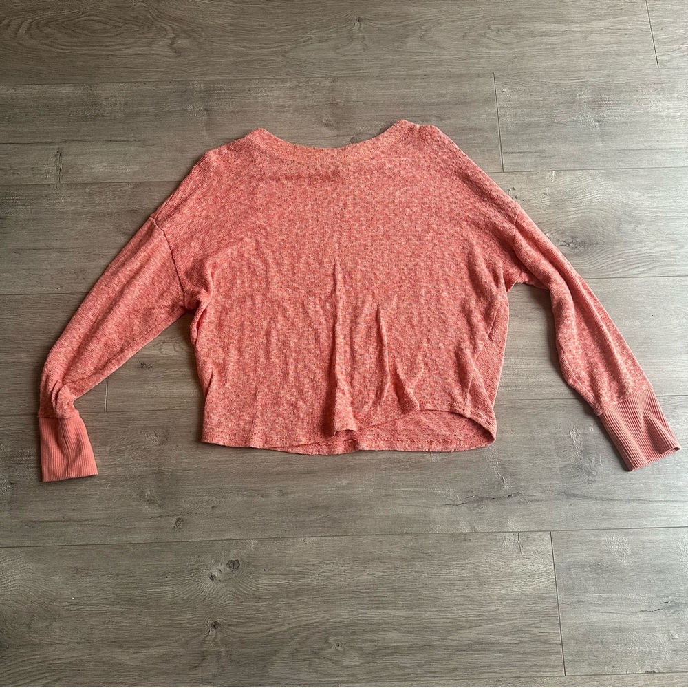 GUC by Anthropologie sweater - size medium - coral/peachy pink